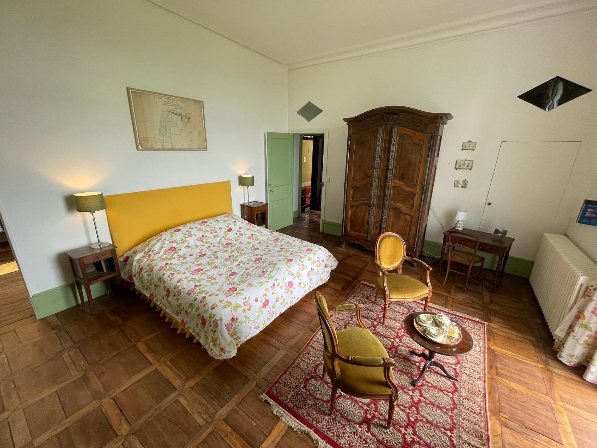 Chateau De Vaux Morvan Couette-café